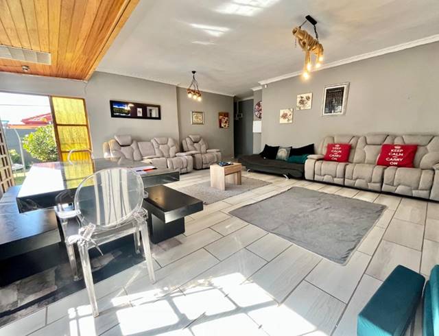 4 BEDROOM HOUSE FOR SALE IN REWLATCH